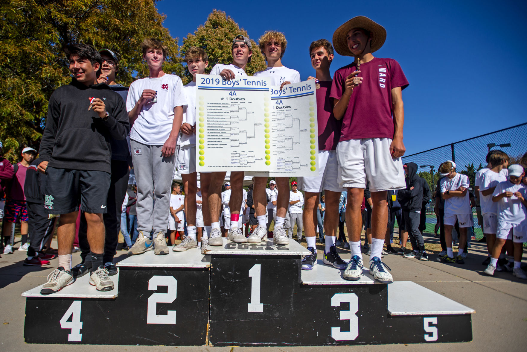 101919-s-tennis 1255.jpg